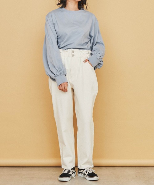 WEGO（ウィゴー）の「WEGO/ボリュームギャザースリーブロンＴ（Tシャツ/カットソー・レディース・オフホワイト/ブルー/ライトパープル/スミクロ/ライトベージュ・FREE）」の8枚目の写真