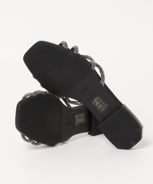 Stephanie（ステファニエ）の「【Stephanie】ストリングフラットサンダル（サンダル・レディース・チャコール・23）」の3枚目の写真