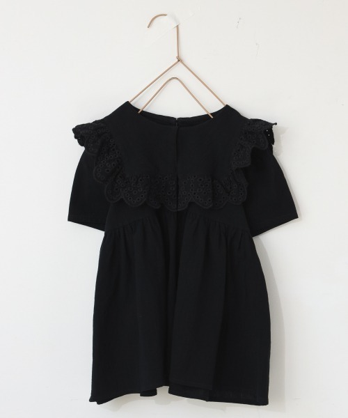 LOWRYS FARM（ローリーズファーム）の「コットンレースカラーブラウス　942851（シャツ/ブラウス・キッズ・ブラック/オフホワイト/オレンジ・130/120/110）」の13枚目の写真