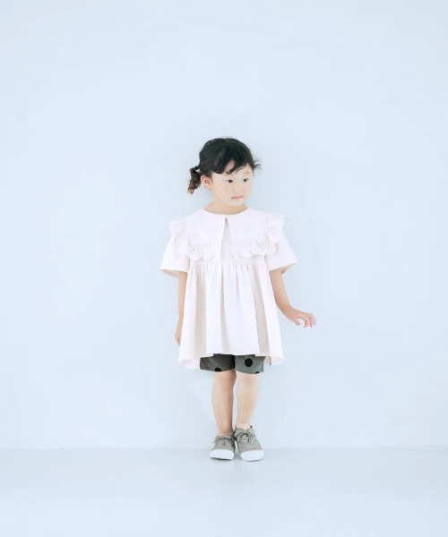 LOWRYS FARM（ローリーズファーム）の「コットンレースカラーブラウス　942851（シャツ/ブラウス・キッズ・ブラック/オフホワイト/オレンジ・130/120/110）」の22枚目の写真