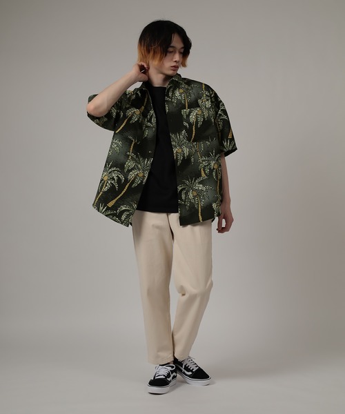 SlashDate(スラッシュデイト)の「リネンタッチオーバーサイズ半袖シャツ(シャツ/ブラウス・メンズ・ブルーグリーン/オリーブ/ブラック系その他/ブラック/アイボリー/ベージュ・M/L/XL)」の11枚目の写真