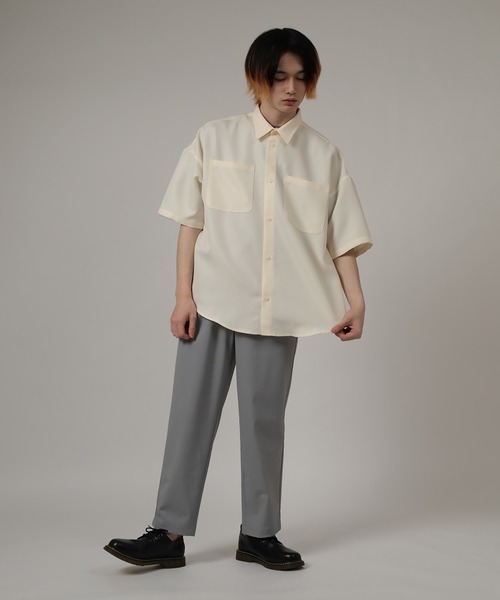 SlashDate(スラッシュデイト)の「リネンタッチオーバーサイズ半袖シャツ(シャツ/ブラウス・メンズ・ブルーグリーン/オリーブ/ブラック系その他/ブラック/アイボリー/ベージュ・M/L/XL)」の8枚目の写真