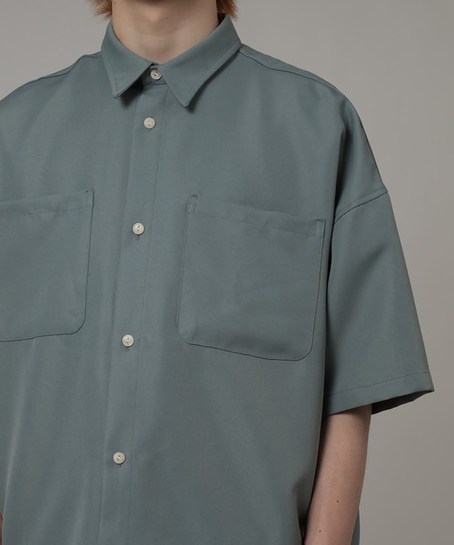SlashDate(スラッシュデイト)の「リネンタッチオーバーサイズ半袖シャツ(シャツ/ブラウス・メンズ・ブルーグリーン/オリーブ/ブラック系その他/ブラック/アイボリー/ベージュ・M/L/XL)」の19枚目の写真