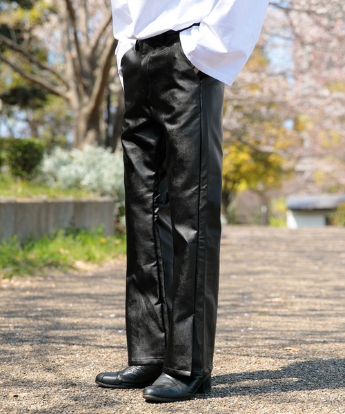 PLAIN PEOPLE フェイクレザーパンツ