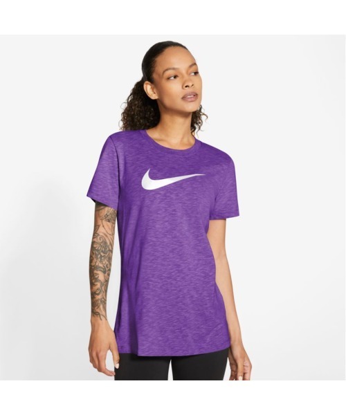 NIKE(ナイキ)の「ナイキ NIKE ナイキ ウィメンズ DRI-FIT DFC クルー Tシャツ(Tシャツ/カットソー・レディース・ブラック/パープル・L/S/XL/M)」の3枚目の写真
