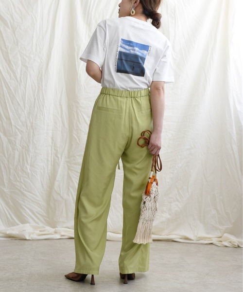 LHELBIE(レルビエ)の「転写プリント Tシャツ(Tシャツ/カットソー・レディース・ベージュ/オフホワイト・M)」の12枚目の写真