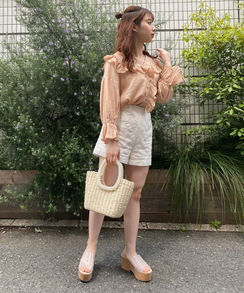 one after another NICE CLAUP(ワンアフターアナザーナイスクラップ)の「カットレースショートパンツ(その他パンツ・レディース・ブラック/ブラウン/オフホワイト・FREE)」の11枚目の写真