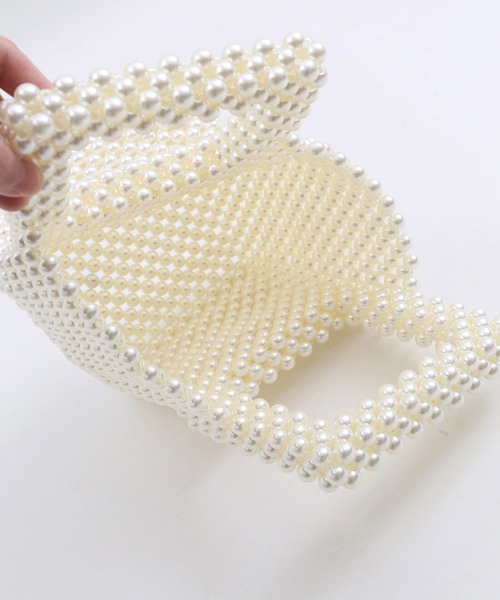 WC（ダブル シー）の「パールスクエアハンドルバッグ（ハンドバッグ・レディース・ホワイト・FREE）」の4枚目の写真