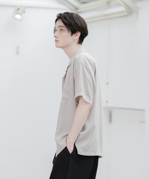 ADPOSION(アドポーション)の「ポリトロリラックスオープンカラーシャツ(シャツ/ブラウス・メンズ・グレー/グリーン/ブラック/ホワイト/ブラウン/ブルー・MEDIUM/LARGE/X-LARGE)」の17枚目の写真