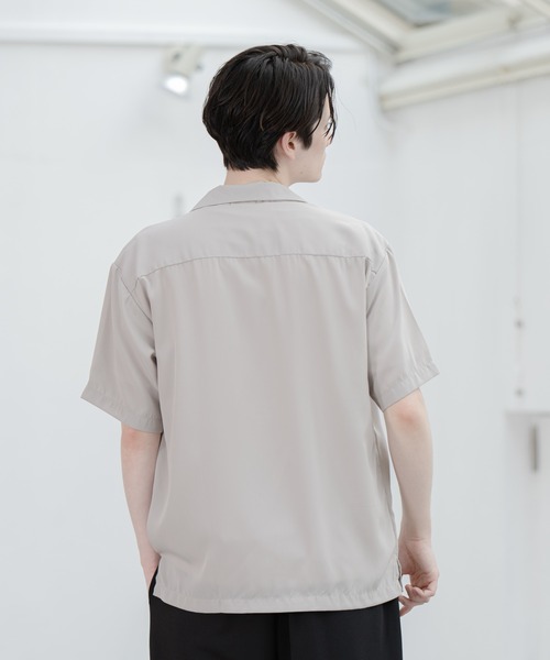 ADPOSION(アドポーション)の「ポリトロリラックスオープンカラーシャツ(シャツ/ブラウス・メンズ・グレー/グリーン/ブラック/ホワイト/ブラウン/ブルー・MEDIUM/LARGE/X-LARGE)」の18枚目の写真