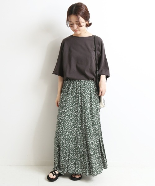 SLOBE IENA（スローブイエナ）の「ピースダイBIGTシャツ【手洗い可能】◆（Tシャツ/カットソー・レディース・ホワイト/ベージュ/グリーン系その他/グレー・FREE）」の5枚目の写真