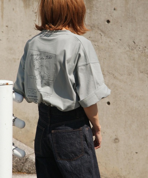 Piko（ピコ）の「【別注】【PIKO】線画 インスタ イージーケア 高密度ビッグシルエットイラストTシャツ（Tシャツ/カットソー・レディース・グリーン/ブルー/ホワイト/ブラック/ネイビー/ベージュ/ピンク・MEDIUM/LARGE）」の10枚目の写真