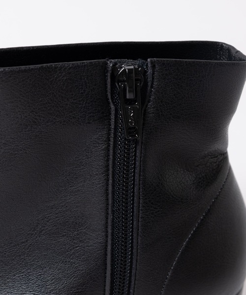 LAYMEE(レイミー)の「Kalmia boots / カルミアブーツ(ブーツ・レディース・ブラック/ベージュ・S/M/L)」の11枚目の写真