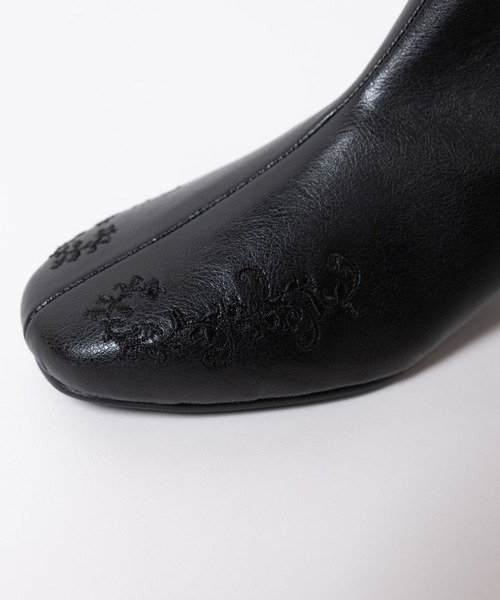 LAYMEE(レイミー)の「Kalmia boots / カルミアブーツ(ブーツ・レディース・ブラック/ベージュ・S/M/L)」の18枚目の写真