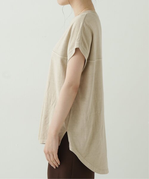 RAY CASSIN（レイカズン）の「フレンチスリーブピグメント切替Tシャツ（Tシャツ/カットソー・レディース・ブラック/ベージュ/パープル/オフホワイト/ブルー・FREE）」の13枚目の写真