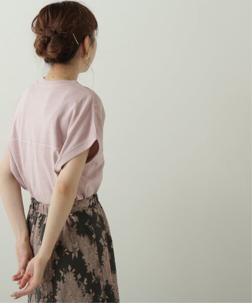 RAY CASSIN（レイカズン）の「フレンチスリーブピグメント切替Tシャツ（Tシャツ/カットソー・レディース・ブラック/ベージュ/パープル/オフホワイト/ブルー・FREE）」の21枚目の写真