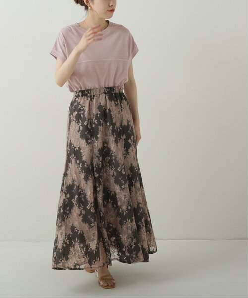 RAY CASSIN（レイカズン）の「フレンチスリーブピグメント切替Tシャツ（Tシャツ/カットソー・レディース・ブラック/ベージュ/パープル/オフホワイト/ブルー・FREE）」の22枚目の写真