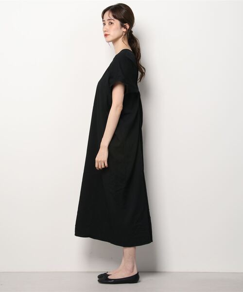 NEUNA（ヌナ）の「リネンタッチスナップ付きワンピース（ワンピース・レディース・ブラック・FREE）」の11枚目の写真