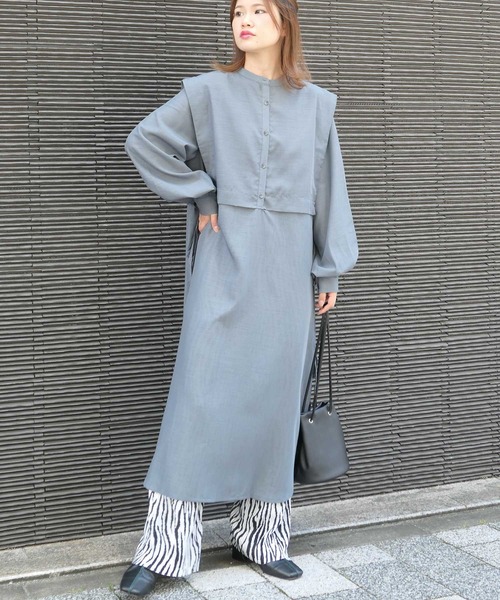 CORNERS（コーナーズ）の「スラブジョーゼット2wayレイヤード風シャツワンピース（シャツワンピース・レディース・ブラック/ベージュ/カーキ/バーガンディー/ブルー/ラベンダー/ホワイト/グリーン/ロイヤルブルー・M）」の10枚目の写真