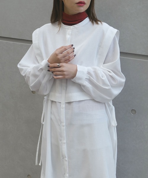 CORNERS（コーナーズ）の「スラブジョーゼット2wayレイヤード風シャツワンピース（シャツワンピース・レディース・ブラック/ベージュ/カーキ/バーガンディー/ブルー/ラベンダー/ホワイト/グリーン/ロイヤルブルー・M）」の22枚目の写真