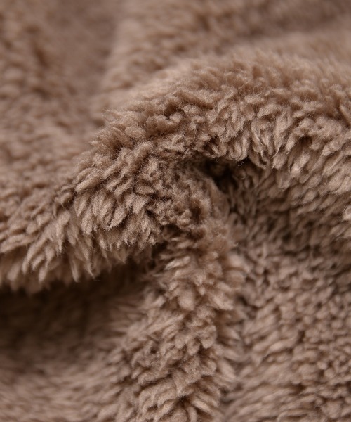 PEN FIELD（ペンフィールド）の「【Penfield/ペンフィールド】ワンポイント ワッペン刺繍 ビックシルエット 配色切替 ファーフリース パーカー（パーカー・メンズ・ブラック/マルチ・LL/M/L）」の4枚目の写真