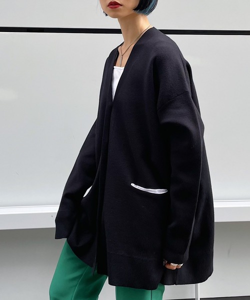 PAGEBOY（ページボーイ）の「WフェイスVネックBIGカーディガン（ニット/セーター・レディース・オフホワイト/ブラック/ブラウン系その他/グレイッシュベージュ・FREE）」の9枚目の写真