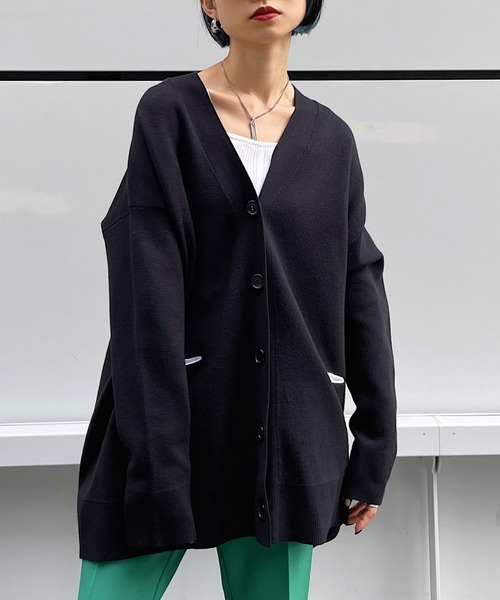 PAGEBOY（ページボーイ）の「WフェイスVネックBIGカーディガン（ニット/セーター・レディース・オフホワイト/ブラック/ブラウン系その他/グレイッシュベージュ・FREE）」の10枚目の写真