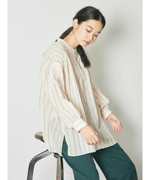 GARAGE OF GOOD CLOTHING(ガレージオブグッドクロージング)の「ピンタックドビーストライプブラウス*(シャツ/ブラウス・レディース・アイボリー/グリーン・FREE)」の5枚目の写真