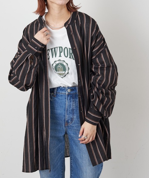 CIAOPANIC TYPY(チャオパニックティピー)の「【ZOZOTOWN限定】ストライプバンドカラーオーバーシャツ(シャツ/ブラウス・レディース・ブラック/レッド/キャメル・ONE SIZE)」の2枚目の写真