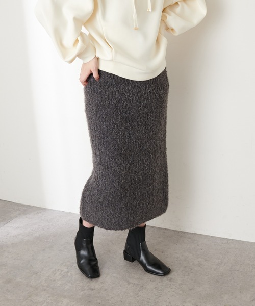 natural couture(ナチュラルクチュール)の「ふんわりMIXニットナロースカート(スカート・レディース・オフホワイト/ラベンダー/チャコール・FREE)」の4枚目の写真