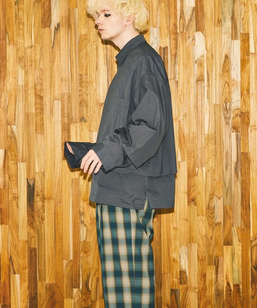 MAISON SPECIAL（メゾンスペシャル）の「《ユニセックスアイテム》プライムオーバーレイヤリングシャツ 【MAISON SPECIAL/メゾンスペシャル】（シャツ/ブラウス・メンズ・オフホワイト/ブラック/チャコールグレー・1/2）」の8枚目の写真