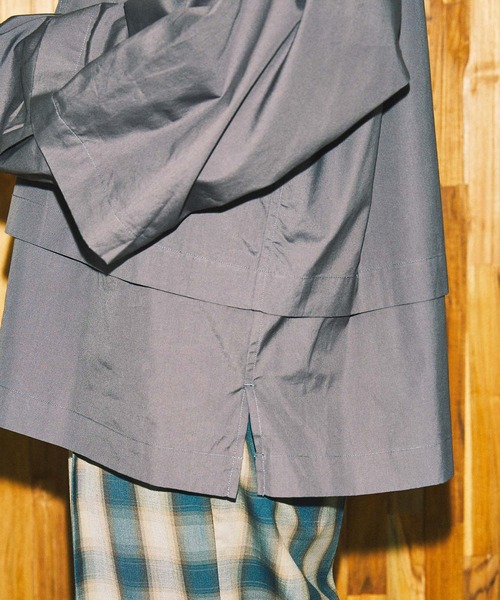 MAISON SPECIAL（メゾンスペシャル）の「《ユニセックスアイテム》プライムオーバーレイヤリングシャツ 【MAISON SPECIAL/メゾンスペシャル】（シャツ/ブラウス・メンズ・オフホワイト/ブラック/チャコールグレー・1/2）」の5枚目の写真