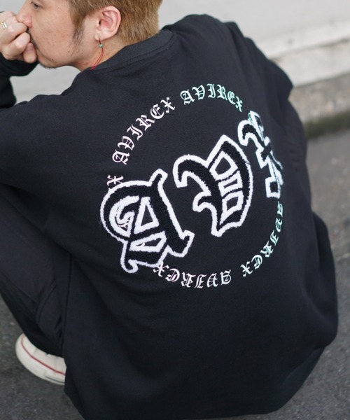 AVIREX（アヴィレックス）の「【直営店限定】クルーネック スウェット / CREW NECK SWEAT AVX / アヴィレックス/ AVIREX（スウェット・メンズ・ホワイト/ブラック・MEDIUM/LARGE）」の4枚目の写真