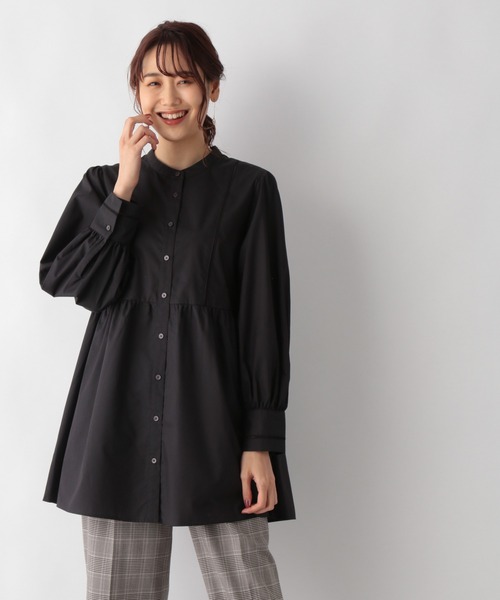 GLOBAL WORK(グローバルワーク)の「キリカエチュニック【MATINEE LINE】/215882(シャツ/ブラウス・レディース・ブラック/オフホワイト/ラベンダー・MEDIUM/LARGE)」の2枚目の写真