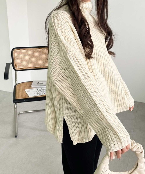 GeeRA（ジーラ）の「オーバーサイズタートルニット（ニット/セーター・レディース・アイボリー/杢グレー・X-LARGE/LARGE/MEDIUM）」の15枚目の写真