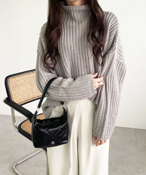 GeeRA（ジーラ）の「オーバーサイズタートルニット（ニット/セーター・レディース・アイボリー/杢グレー・X-LARGE/LARGE/MEDIUM）」の8枚目の写真