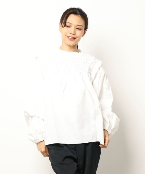 STYLEBLOCK（スタイルブロック）の「ボリュームスリーブシャーリングブラウス（シャツ/ブラウス・レディース・ブラック/アッシュグレー/ピンク/オフホワイト/ブルー・M）」の2枚目の写真