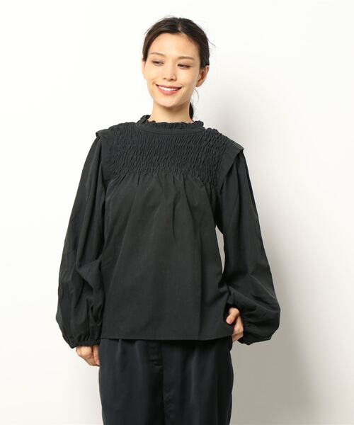 STYLEBLOCK（スタイルブロック）の「ボリュームスリーブシャーリングブラウス（シャツ/ブラウス・レディース・ブラック/アッシュグレー/ピンク/オフホワイト/ブルー・M）」の3枚目の写真