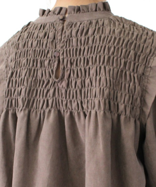 STYLEBLOCK（スタイルブロック）の「ボリュームスリーブシャーリングブラウス（シャツ/ブラウス・レディース・ブラック/アッシュグレー/ピンク/オフホワイト/ブルー・M）」の11枚目の写真