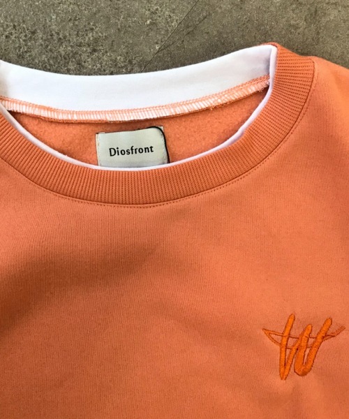 Diosfront（ディオスフロント）の「レイヤード風ワンポイント刺繍裏起毛トレーナー（スウェット・レディース・パープル/グレー/ピンク/オレンジ/ブルー/アイボリー/ベージュ/ブラック・FREE）」の13枚目の写真