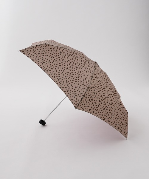 one after another NICE CLAUP（ワンアフターアナザーナイスクラップ）の「【雨天用/80％UVカット】トートバック付きレオパード折り畳み傘（折りたたみ傘・レディース・ホワイト/ベージュ・FREE）」の7枚目の写真