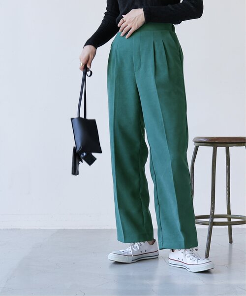 frames RAY CASSIN(フレームスレイカズン)の「センタープレスストレートパンツ(その他パンツ・レディース・パープル/ブラウン/グリーン/キナリ・FREE)」の5枚目の写真