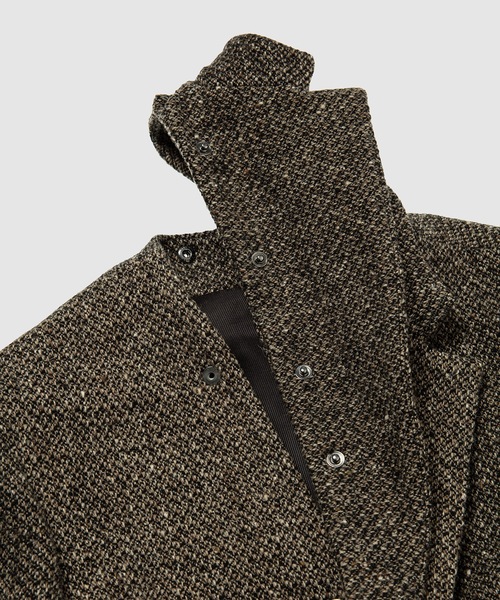 Omar Afridi(オマールアフリディ)の「DET COLLAR JACKET DOBBY TWEED(テーラードジャケット・メンズ・ブラウン・M)」の2枚目の写真