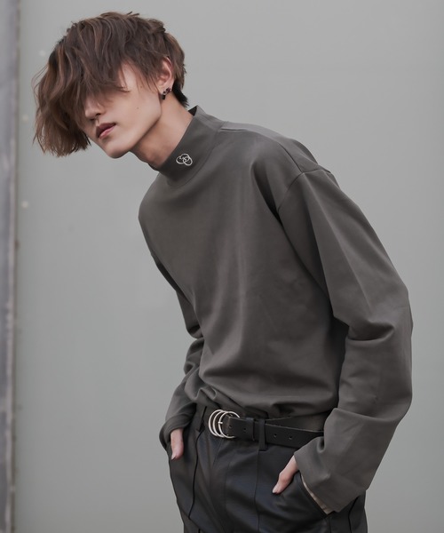 G.O.C（ジーオーシー）の「ミニマルロゴハイネックロンT（Tシャツ/カットソー・メンズ・ホワイト/ブラック/チャコールグレー/ブラック系その他/ブラック系その他2/ホワイト系その他2/ホワイト系その他3/ワイン/ライム/ブルー/パープル・MEDIUM/LARGE）」の7枚目の写真