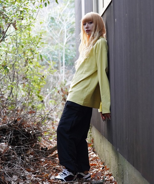 G.O.C（ジーオーシー）の「ミニマルロゴハイネックロンT（Tシャツ/カットソー・メンズ・ホワイト/ブラック/チャコールグレー/ブラック系その他/ブラック系その他2/ホワイト系その他2/ホワイト系その他3/ワイン/ライム/ブルー/パープル・MEDIUM/LARGE）」の20枚目の写真