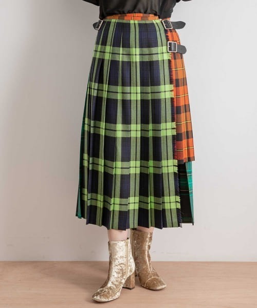O'NEIL of DUBLIN（オニールオブダブリン）の「『URBS別注』O'NEIL OF DUBLIN　varied patchwork lg kilt（スカート・レディース・その他1/その他2・8/10）」の2枚目の写真