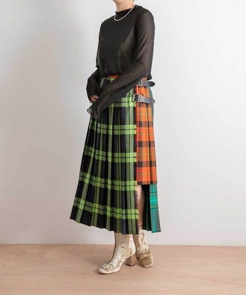 O'NEIL of DUBLIN（オニールオブダブリン）の「『URBS別注』O'NEIL OF DUBLIN　varied patchwork lg kilt（スカート・レディース・その他1/その他2・8/10）」の21枚目の写真