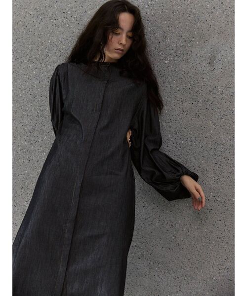 COTORICA（コトリカ）の「【THE DAYZ TOKYO】ボリュームスリーブデニムワンピース（ワンピース・レディース・ブラック/ネイビー・SMALL/MEDIUM）」の16枚目の写真