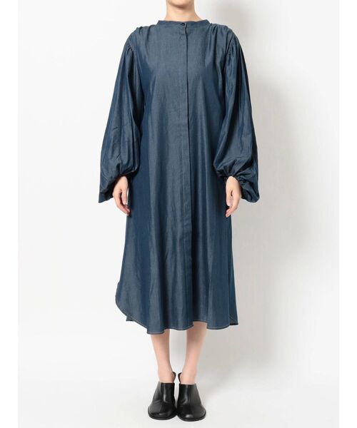 COTORICA（コトリカ）の「【THE DAYZ TOKYO】ボリュームスリーブデニムワンピース（ワンピース・レディース・ブラック/ネイビー・SMALL/MEDIUM）」の6枚目の写真