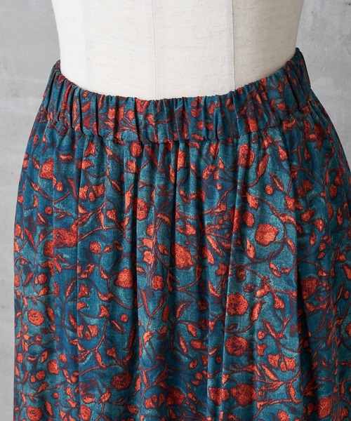 BEARDSLEY（ビアズリー）の「《FRIPIER》プリントティアードマキシスカート（スカート・レディース・グリーン・FREE）」の6枚目の写真